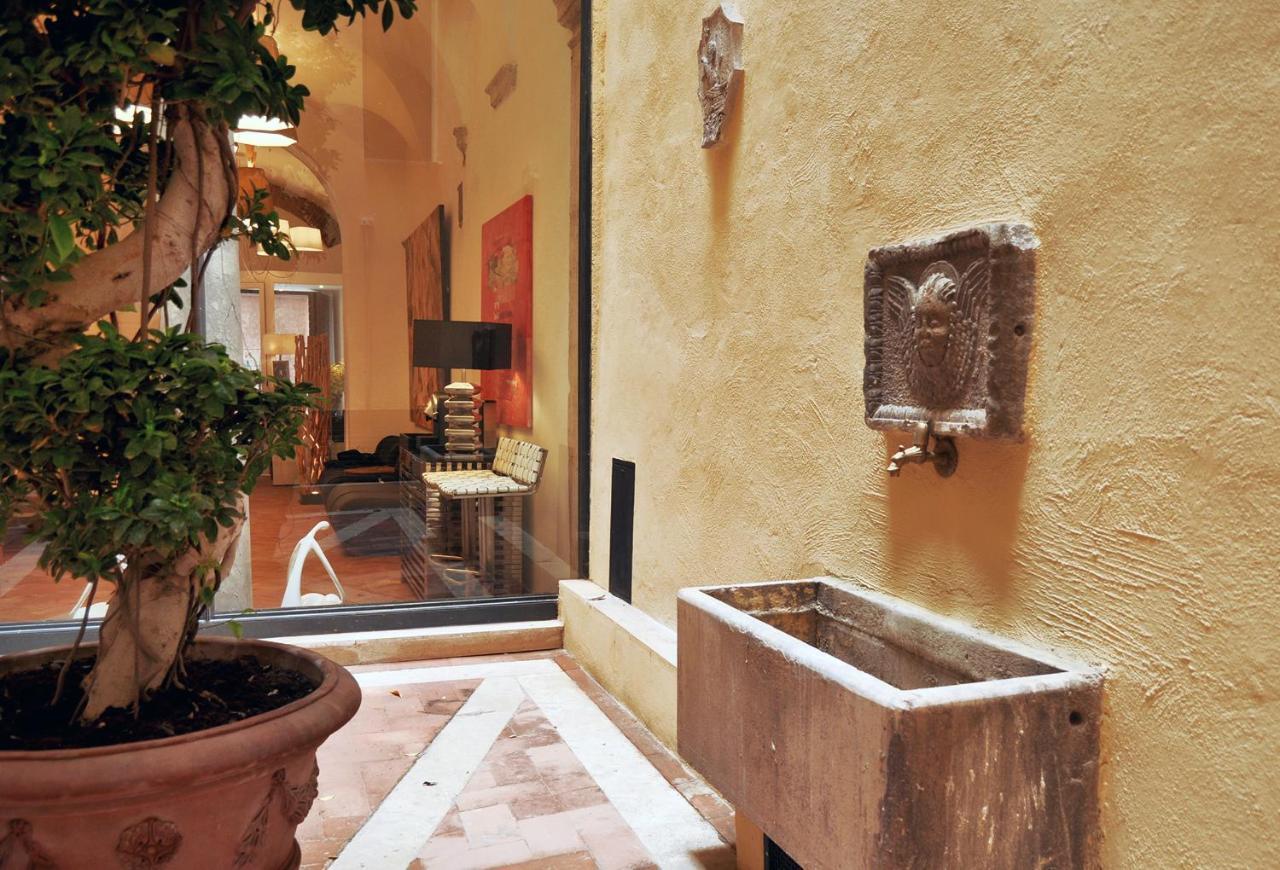 Navona Luxury Lejlighedshotel 2*